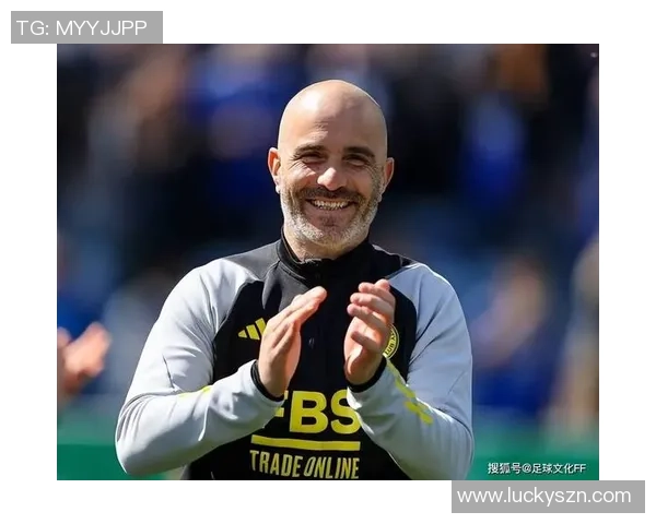 足球球星长发造型风潮掀起个性与魅力双重效应打造新时尚潮流 足球球星长发造型风潮掀起个性与魅力双重效应打造新时尚潮流